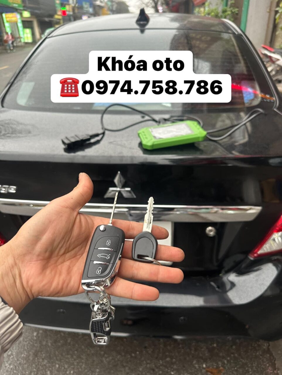 Làm chìa khóa oto MITSUBISHI Nam Định